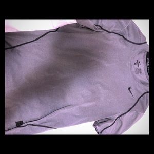 Men’s Nike drifit Large grey shirt